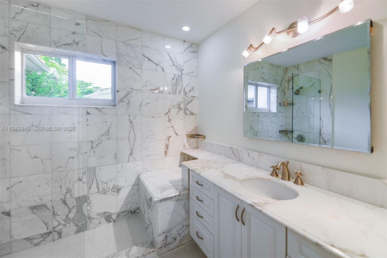 911 Mariana Ave, Coral Gables, FL 33134 Photo