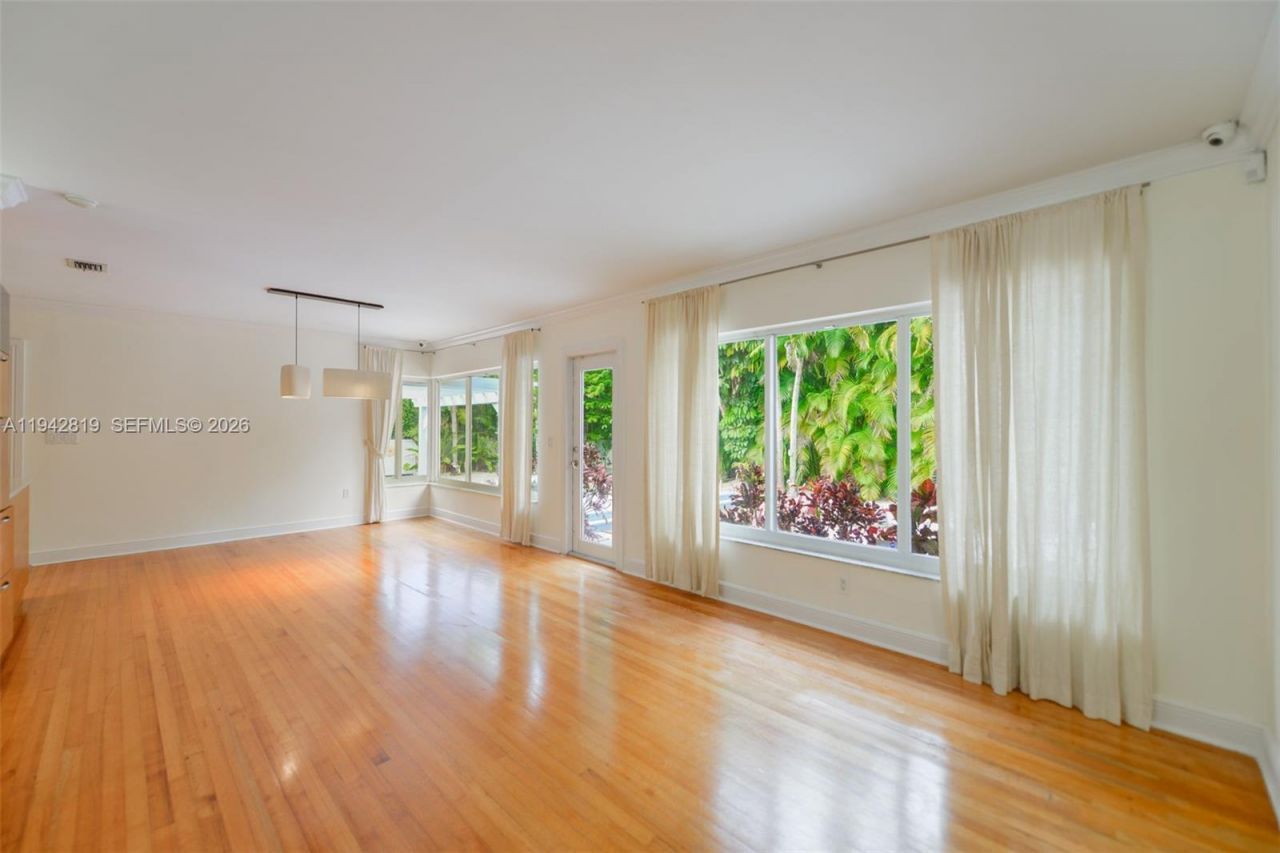 911 Mariana Ave, Coral Gables, FL 33134 Photo