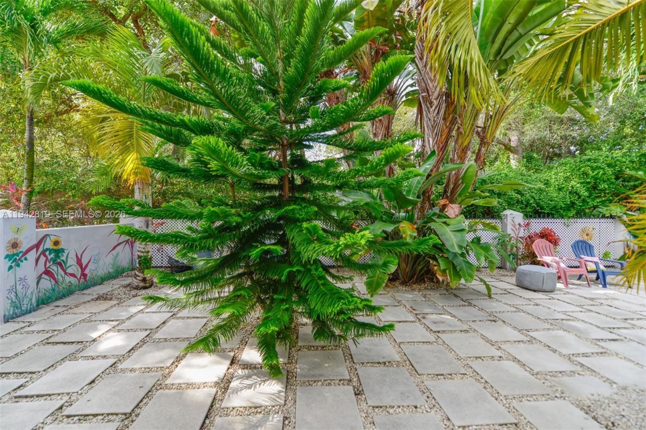 911 Mariana Ave, Coral Gables, FL 33134 Photo