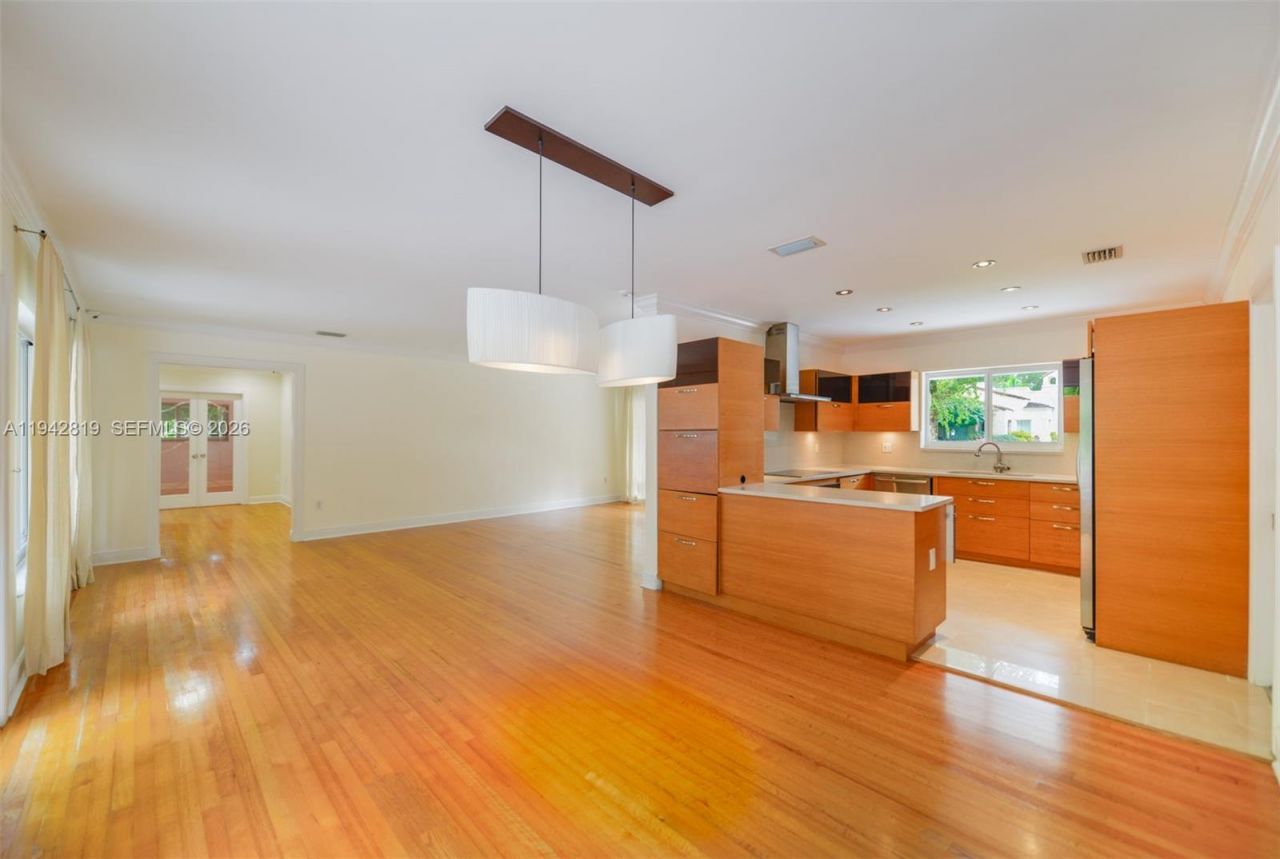 911 Mariana Ave, Coral Gables, FL 33134 Photo