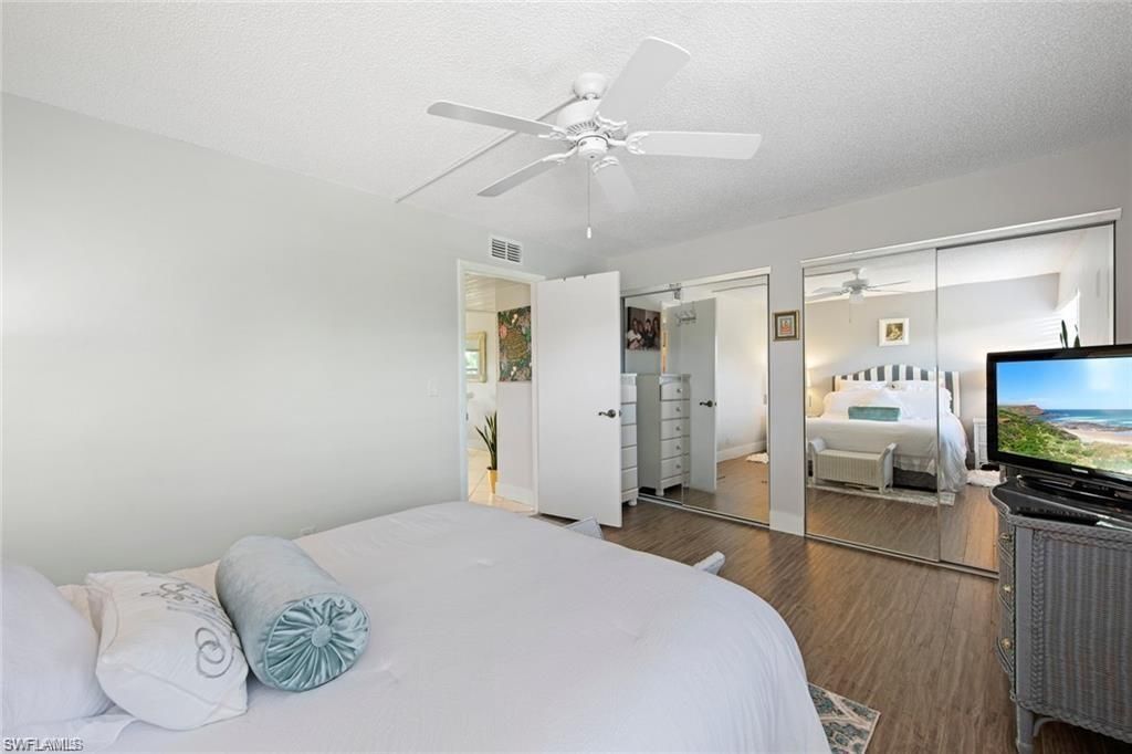 1085 Forest Lakes Dr, Unit 8305, Naples, FL 34105 Photo