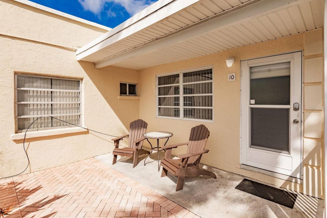 6006 Midnight Pass Road, Unit 10, Sarasota, FL 34242 Photo