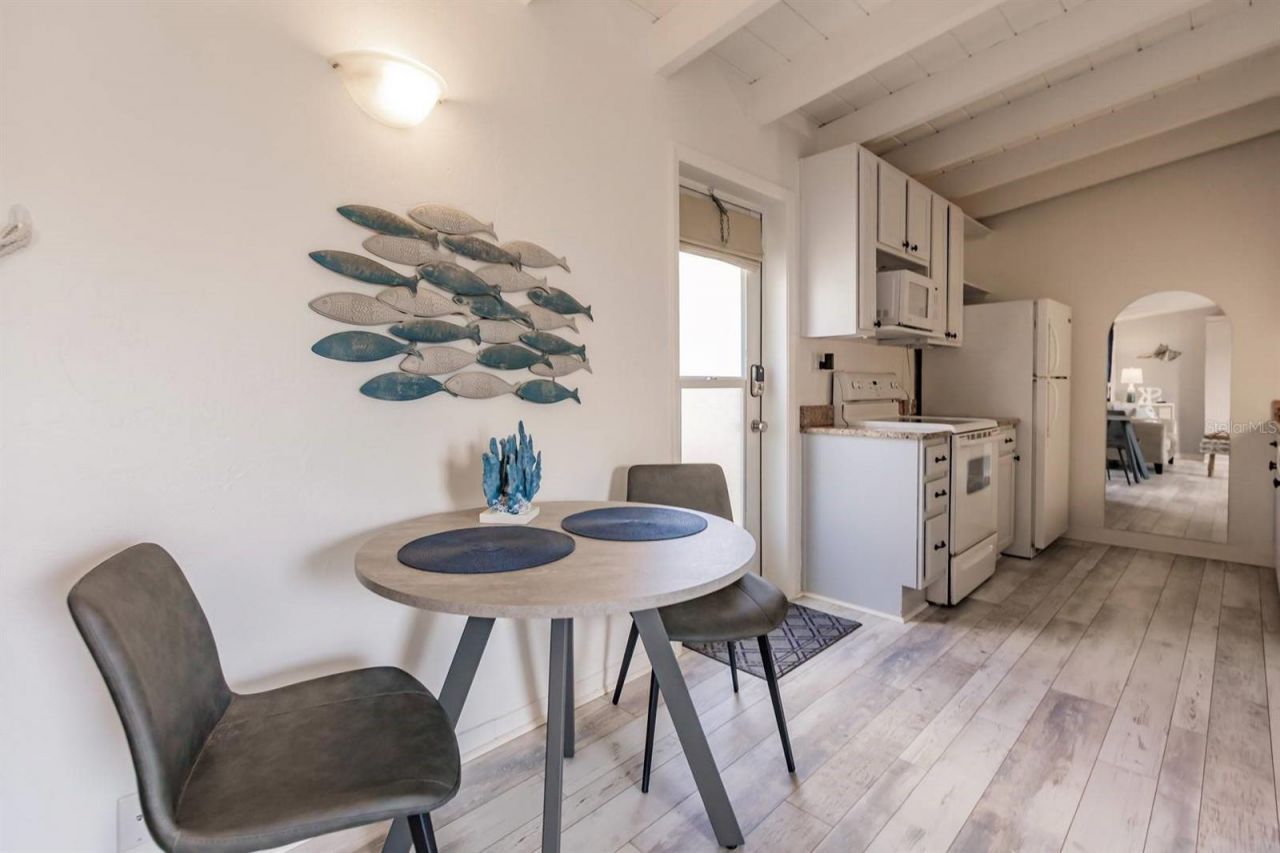 6006 Midnight Pass Road, Unit 10, Sarasota, FL 34242 Photo