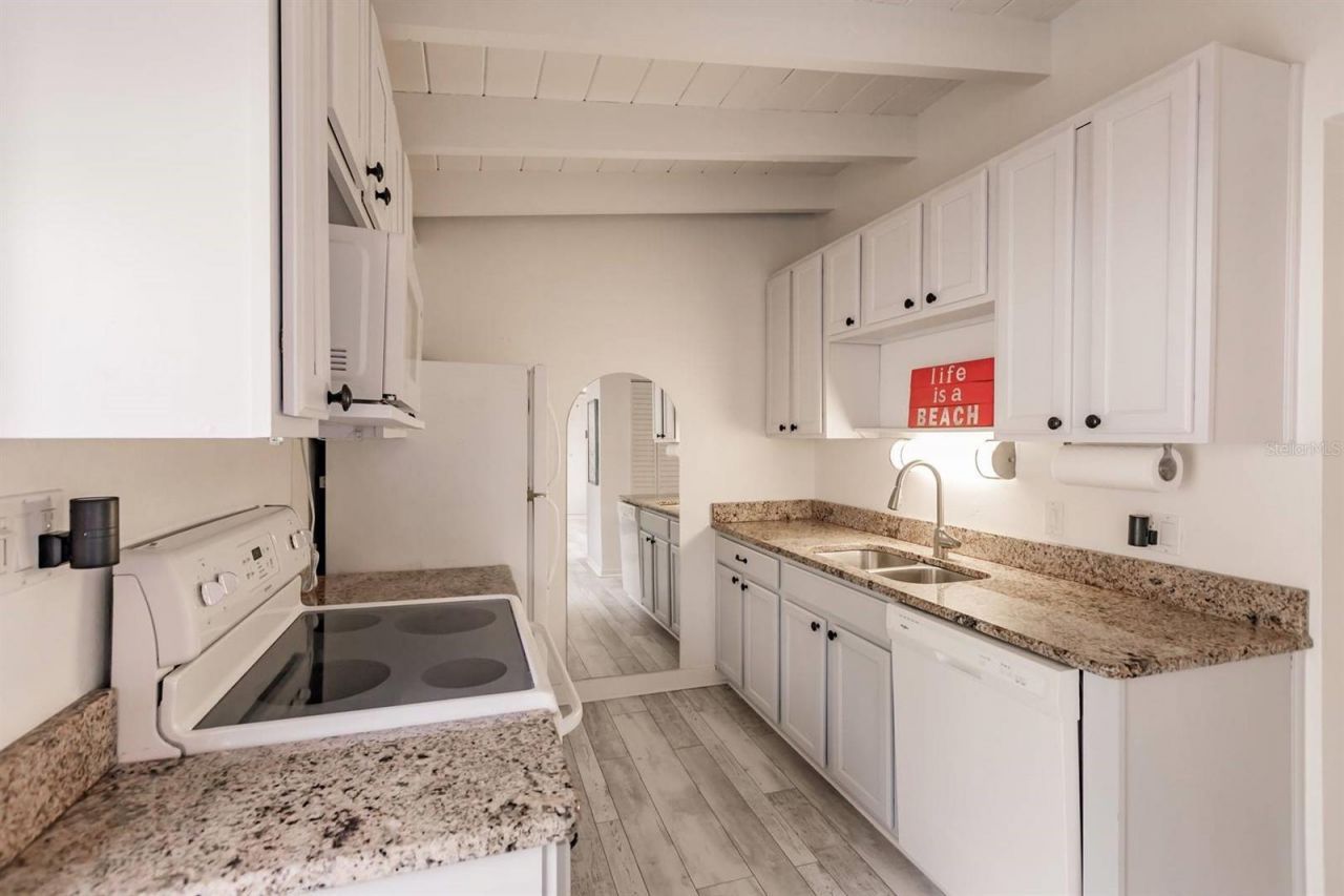 6006 Midnight Pass Road, Unit 10, Sarasota, FL 34242 Photo