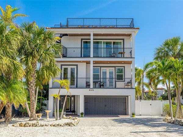 4101 4TH AVENUE, HOLMES BEACH, FL 34217