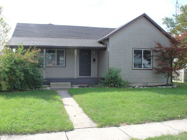 135 E Chestnut Street, Coal City, IL 60416