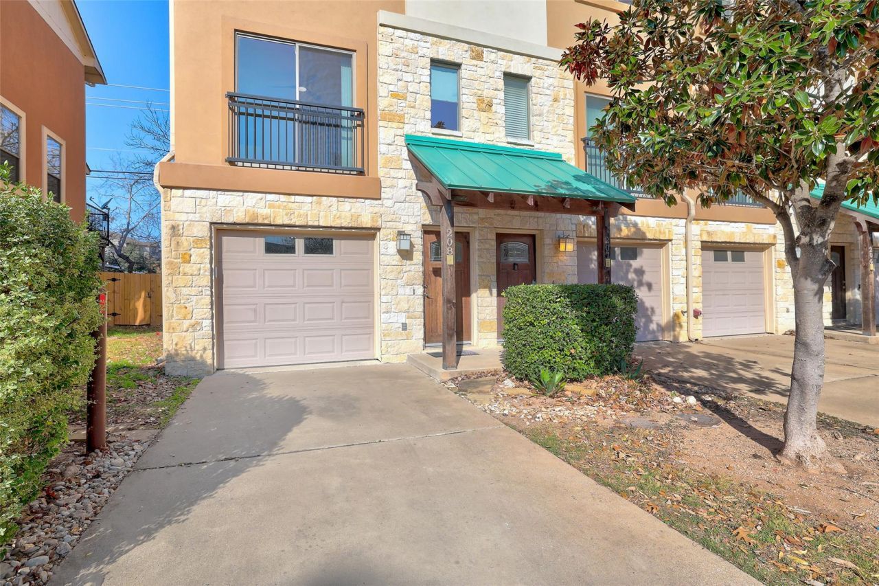 13420 Lyndhurst St, Unit 208, Austin, TX 78729 Main Photo