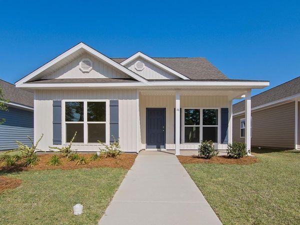 73 Longsedge Street, Freeport, FL 32439