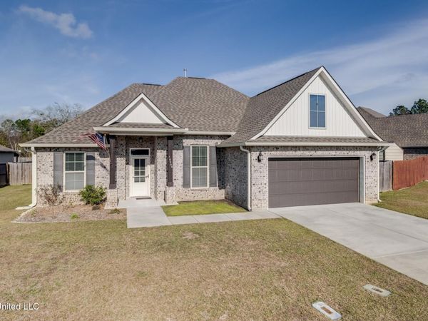 16255 Millsaps Avenue, Gulfport, MS 39503