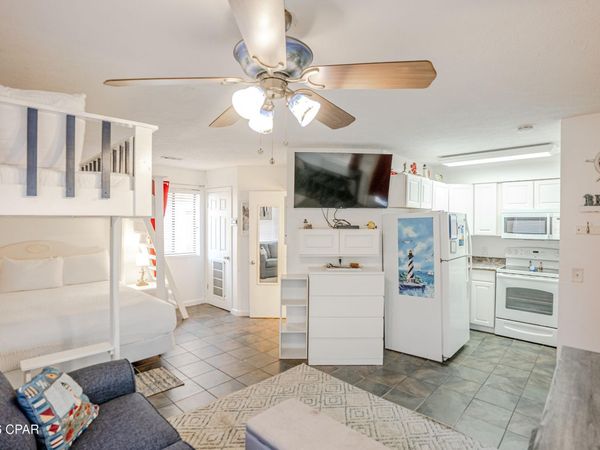 4114 Holiday Drive, Unit 18, Panama City, FL 32408