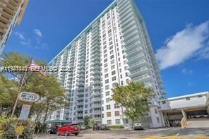 301 174th St, Unit 619, Sunny Isles Beach, FL 33160 Photo