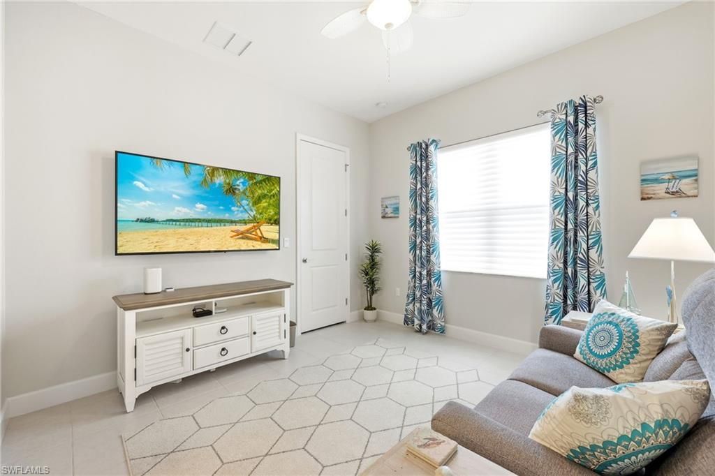 28563 Twain Dr, Bonita Springs, FL 34135 Photo