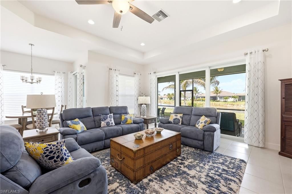 28563 Twain Dr, Bonita Springs, FL 34135 Photo