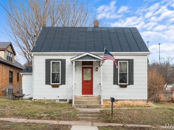 419 W 7th Street, Hermann, MO 65041