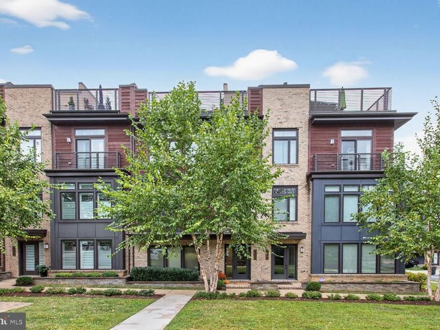 432 Barlow Place, Bethesda, MD 20814 Main Photo