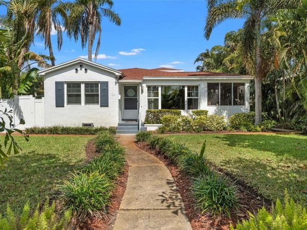 209 17TH AVENUE N, ST PETERSBURG, FL 33704