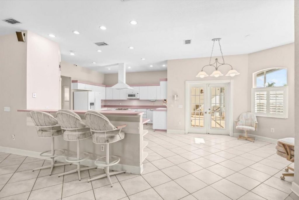 156 SW Saratoga Avenue, Port Saint Lucie, FL 34953 Photo