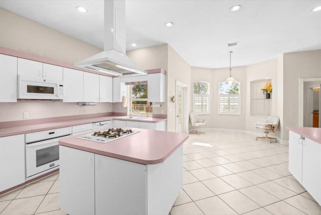 156 SW Saratoga Avenue, Port Saint Lucie, FL 34953 Photo