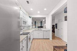 104 Olde Town Way photo 4