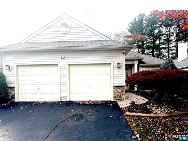 143 Valencia Drive, MONROE, NJ 08831