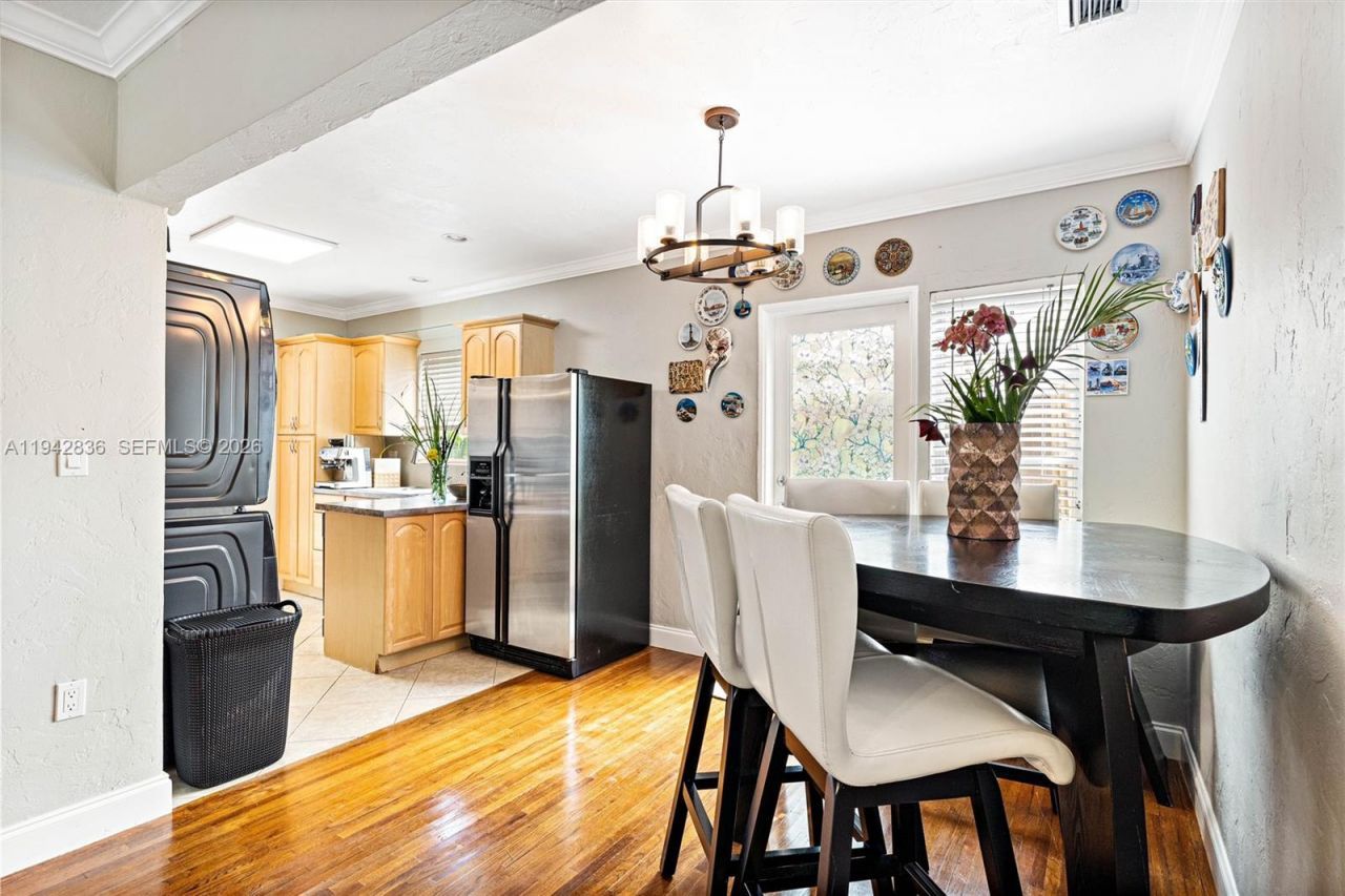 1601 N 16th Ct, Hollywood, FL 33020 Photo