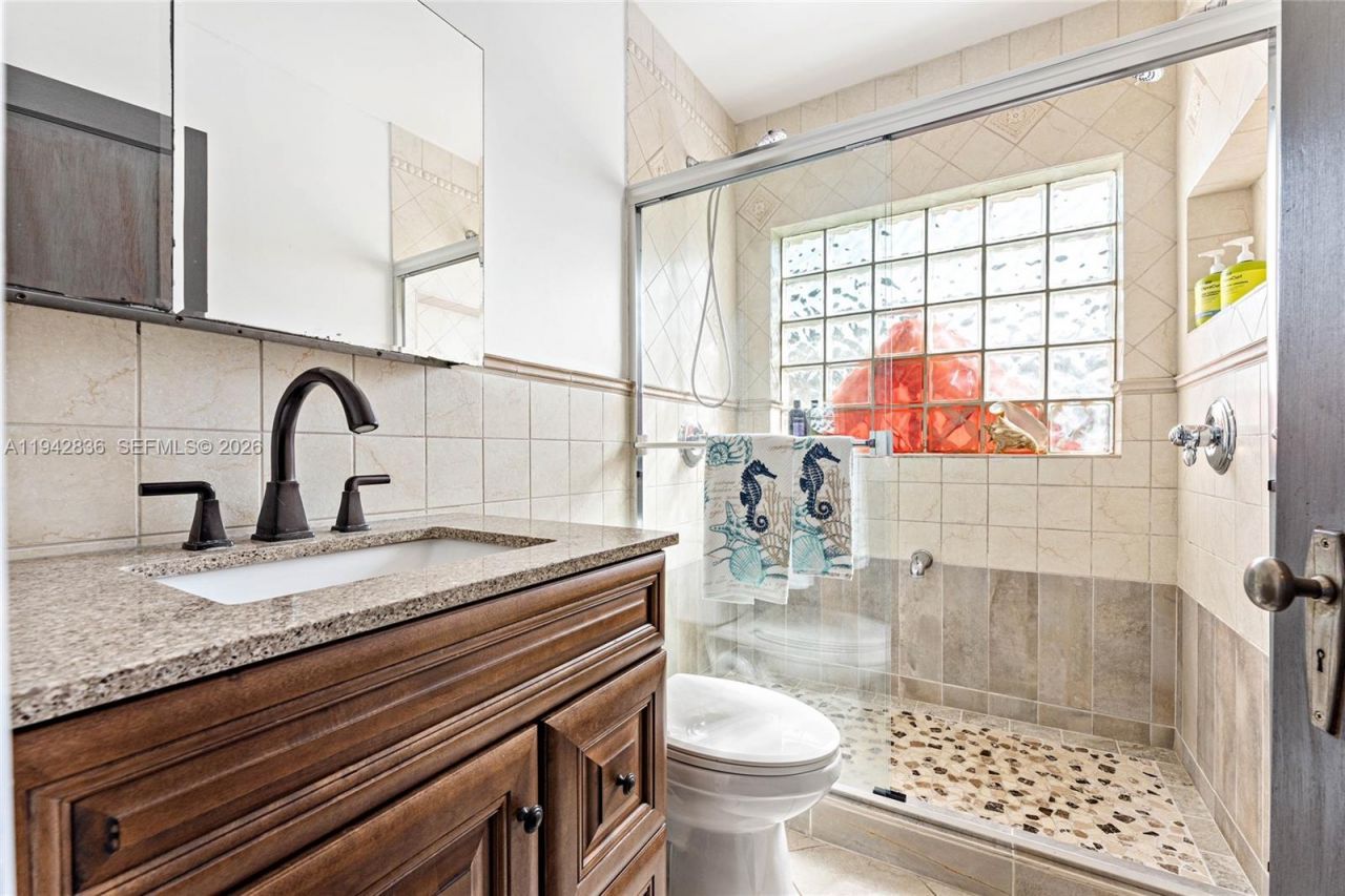 1601 N 16th Ct, Hollywood, FL 33020 Photo