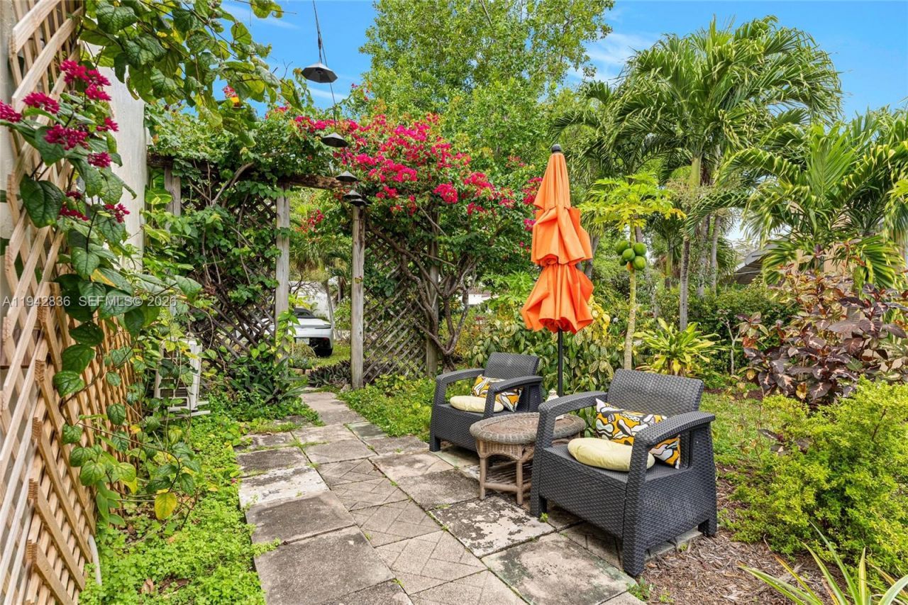 1601 N 16th Ct, Hollywood, FL 33020 Photo