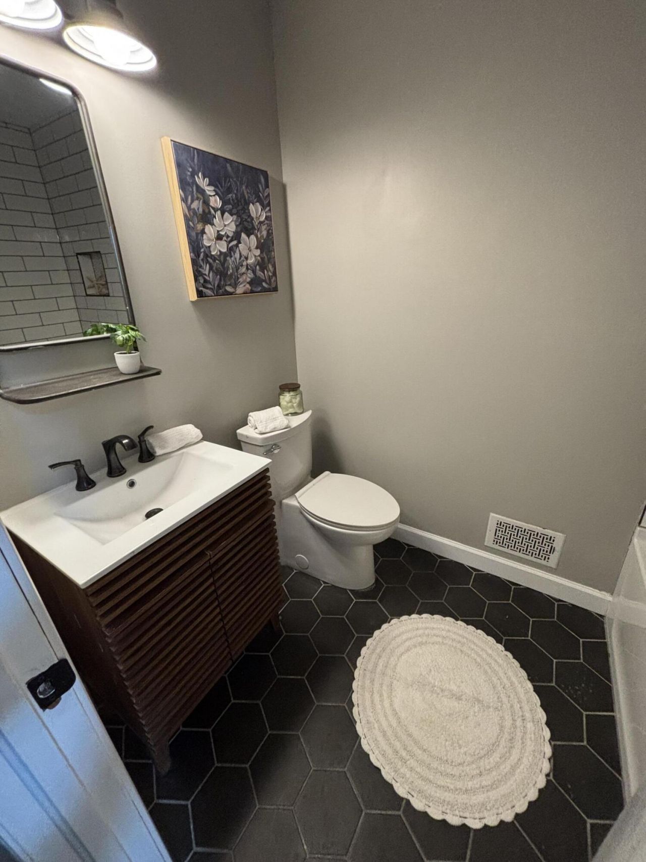 204 Chucker Drive Photo 10