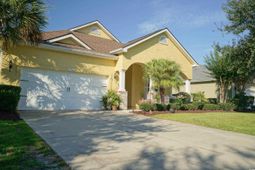 530 Inverrary St. photo 4