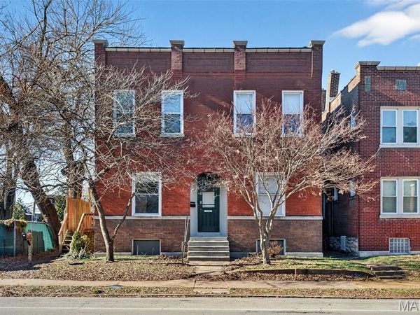 3005 S Compton Avenue, St Louis, MO 63118