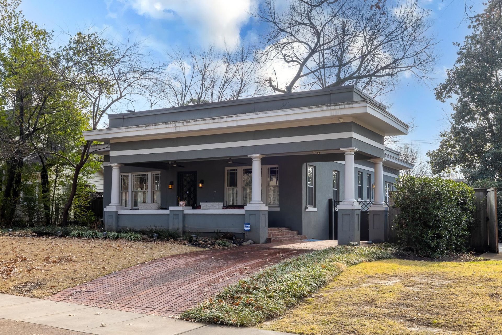 2237 Court Ave, Memphis, TN 38104 Main Photo