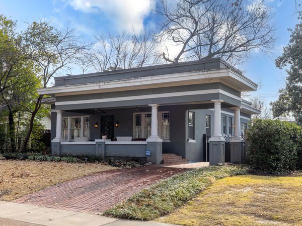 2237 COURT AVE, Memphis, TN 38104