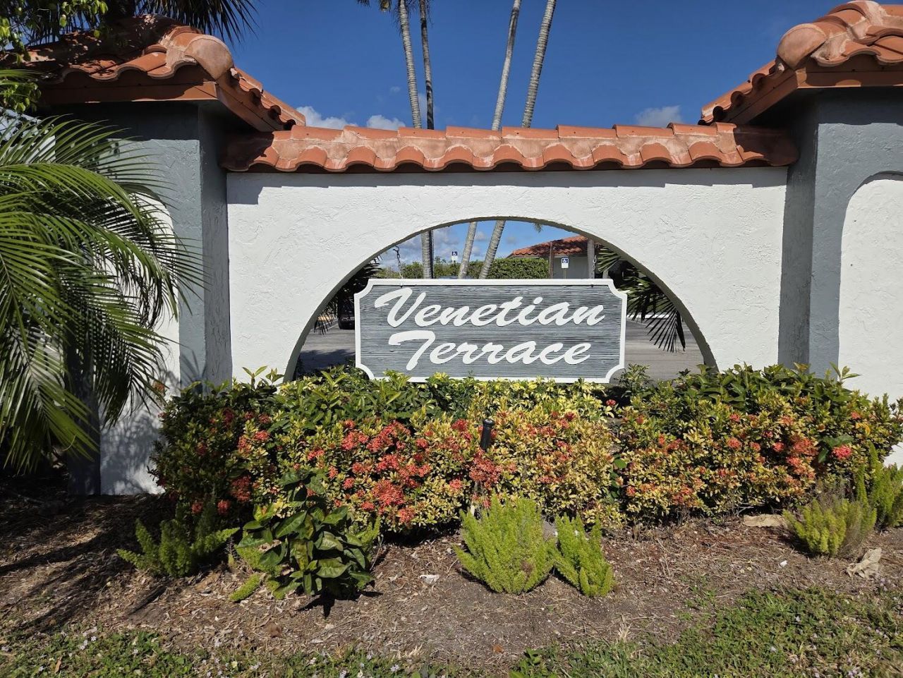 2001 W Woolbright Road, Unit F203, Boynton Beach, FL 33426 Photo