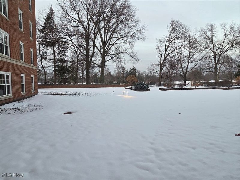 19101 Van Aken Boulevard, Unit 424, Shaker Heights, OH 44112 Photo 19