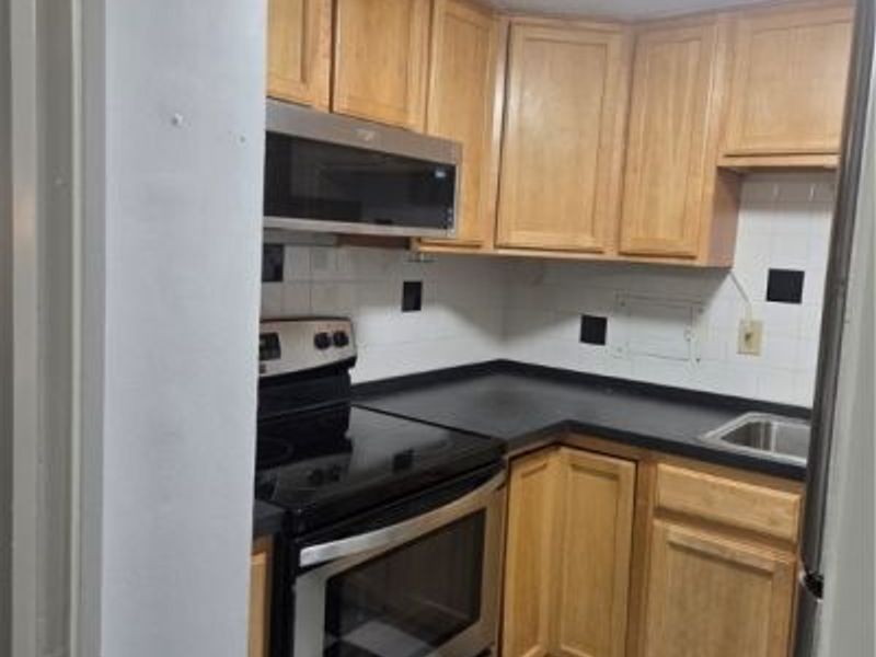 19101 Van Aken Boulevard, Unit 424, Shaker Heights, OH 44112 Photo 6