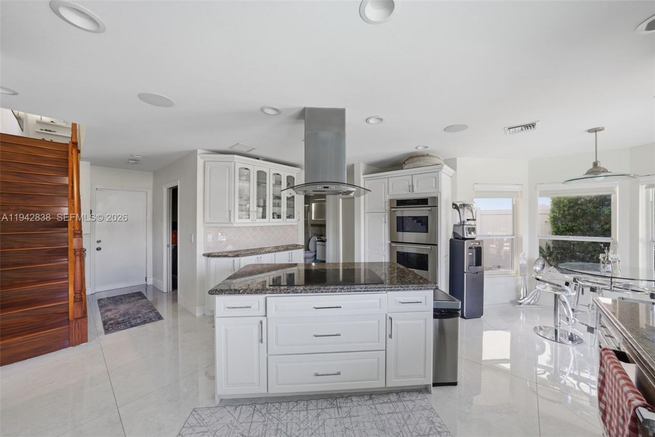 4130 NE 23rd Ave, Lighthouse Point, FL 33064 Photo