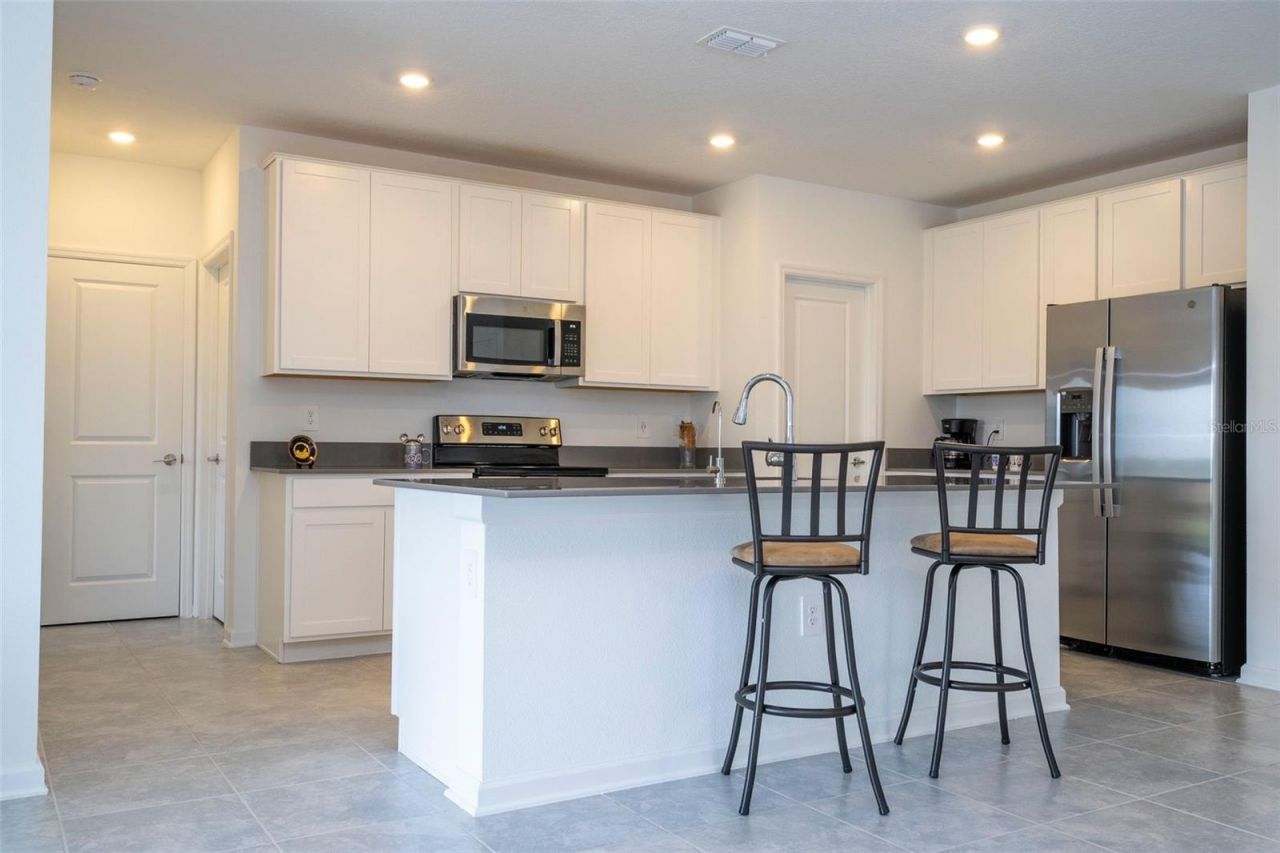 668 Daring Drive, Davenport, FL 33837 Photo