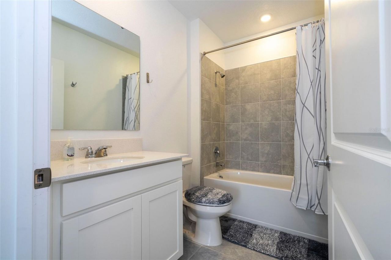668 Daring Drive, Davenport, FL 33837 Photo