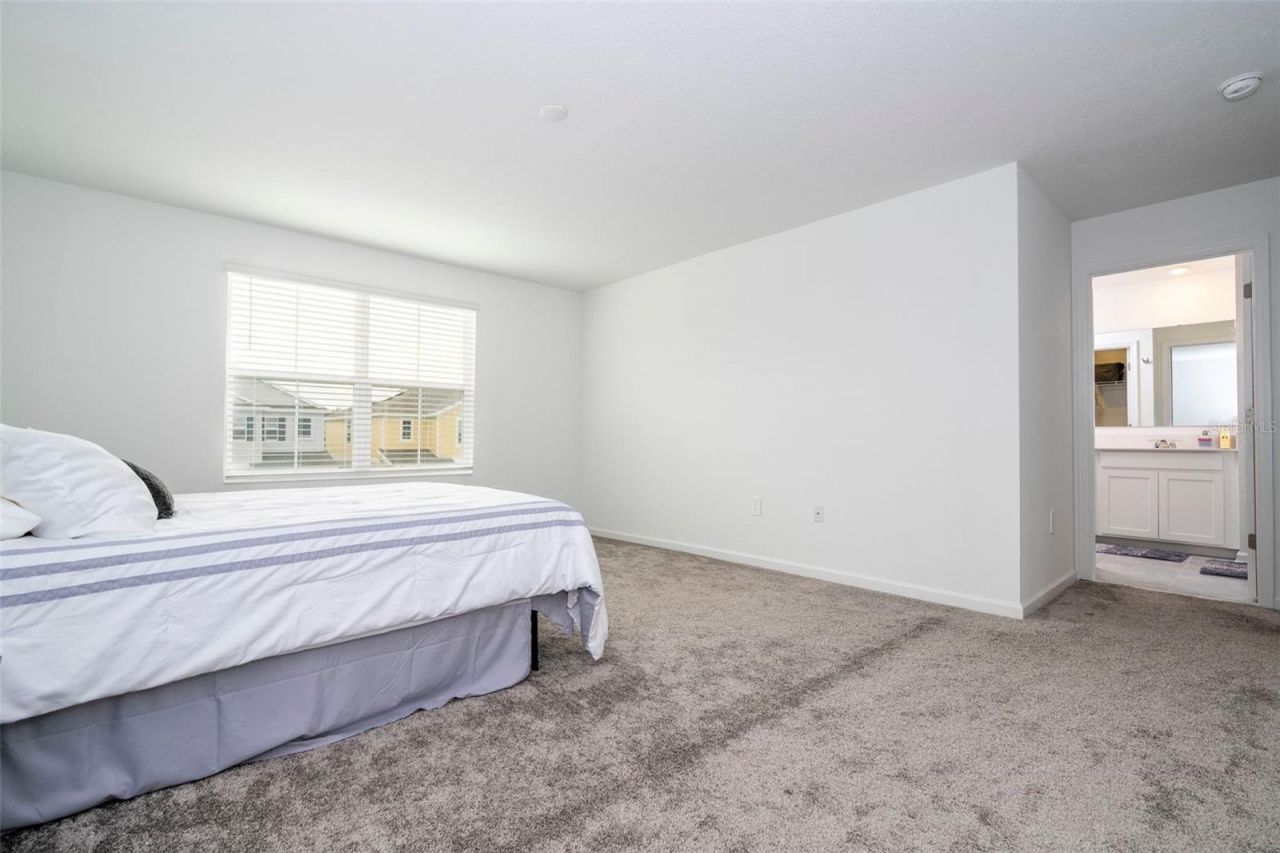668 Daring Drive, Davenport, FL 33837 Photo