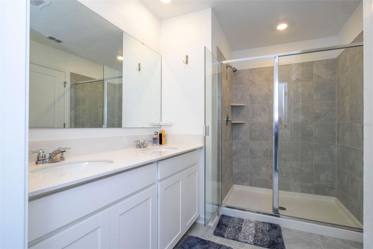 668 Daring Drive, Davenport, FL 33837 Photo