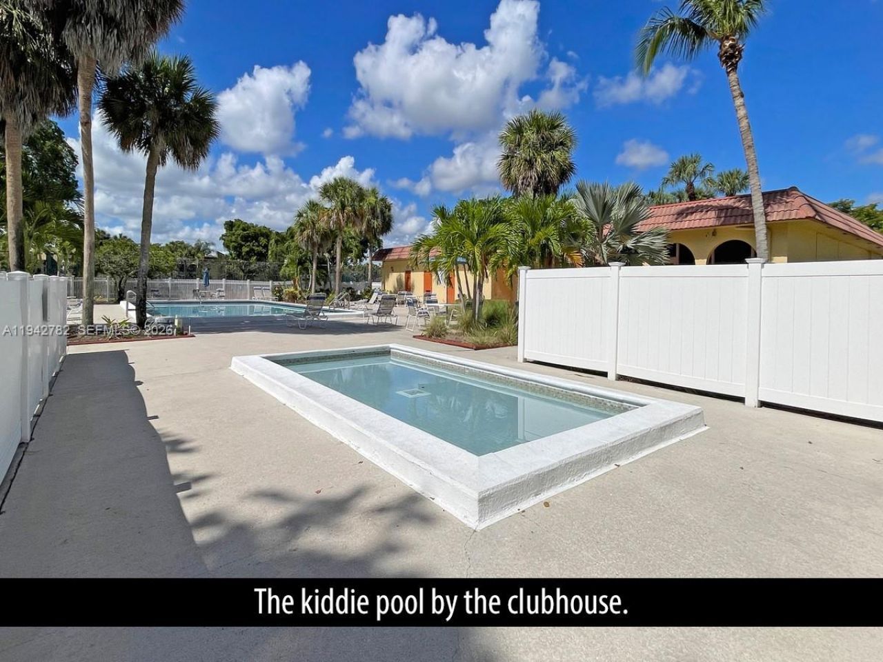 892 SW 9th Street Cir, Unit 4, Boca Raton, FL 33486 Photo