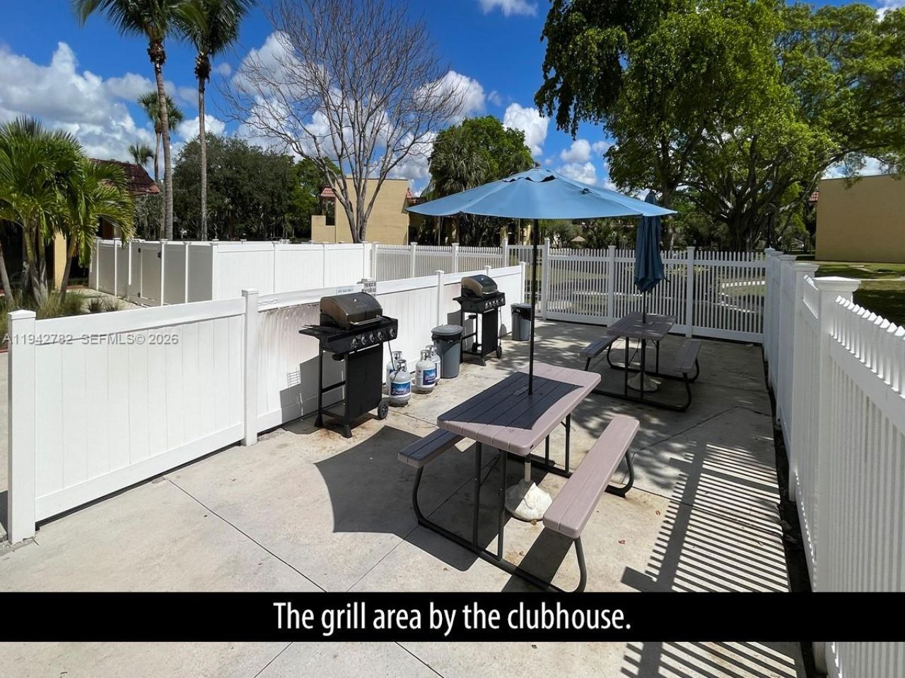 892 SW 9th Street Cir, Unit 4, Boca Raton, FL 33486 Photo