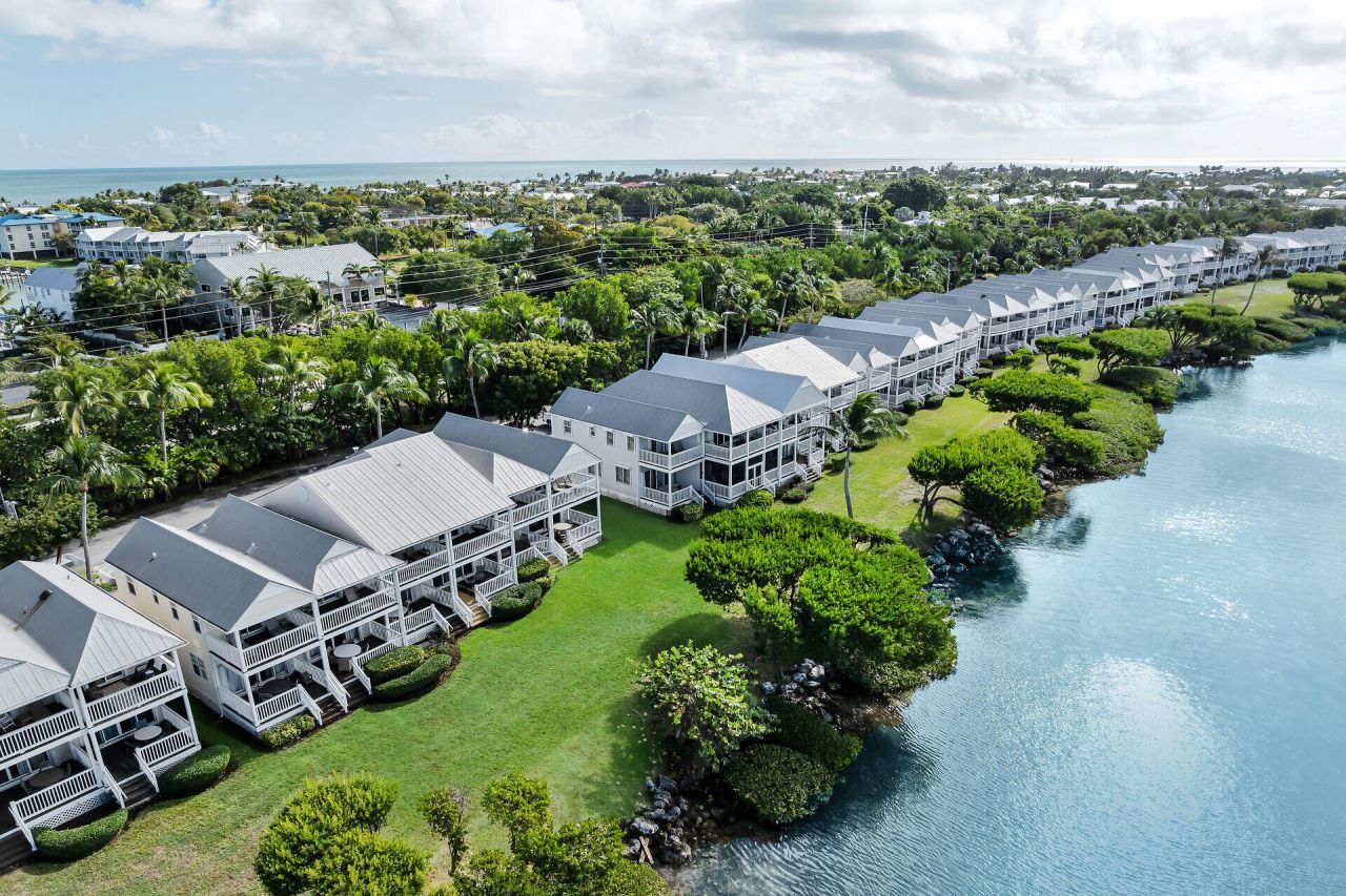 5029 Sunset Village Drive, Duck, FL 33050 Photo