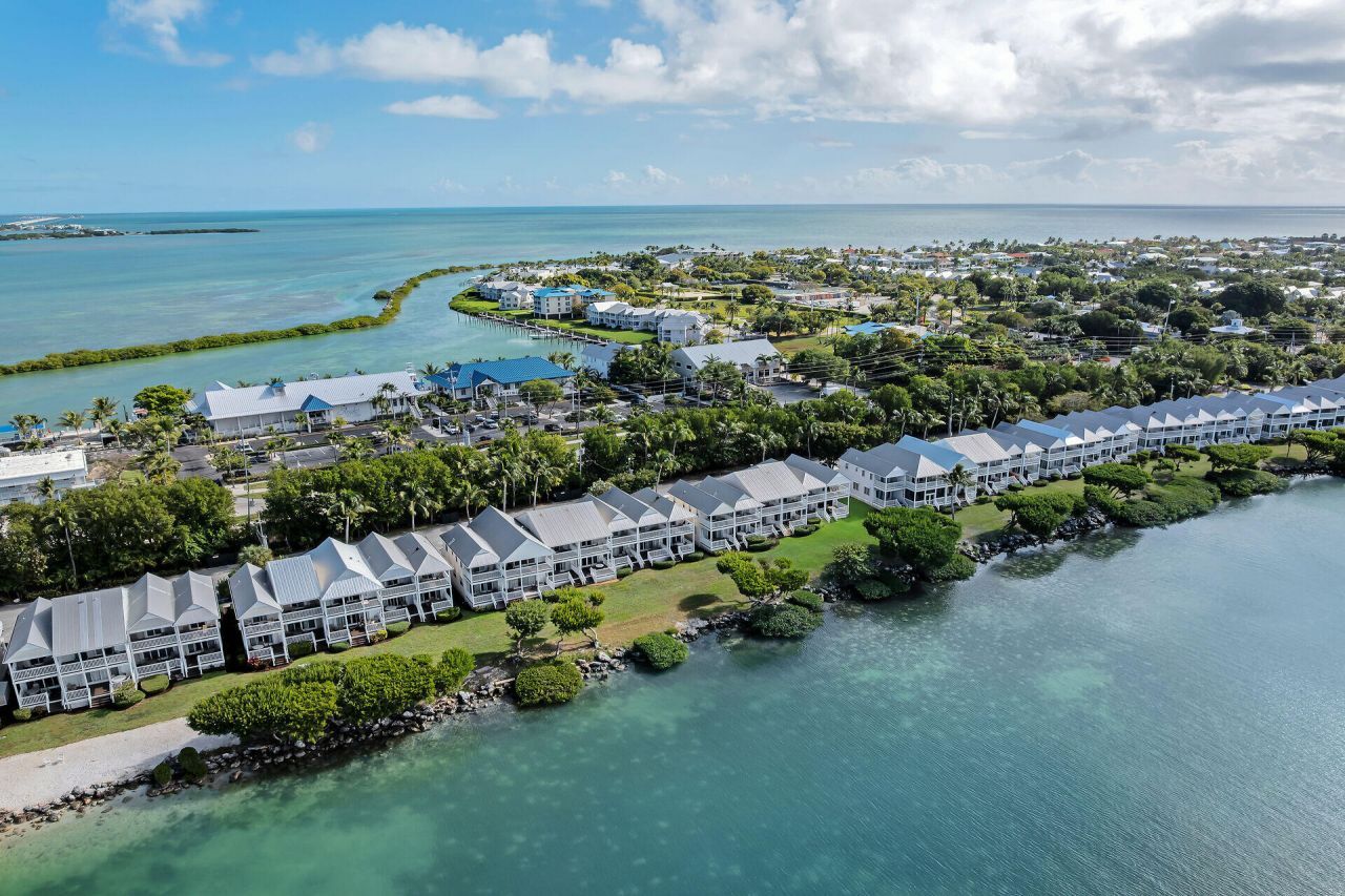 5029 Sunset Village Drive, Duck, FL 33050 Photo