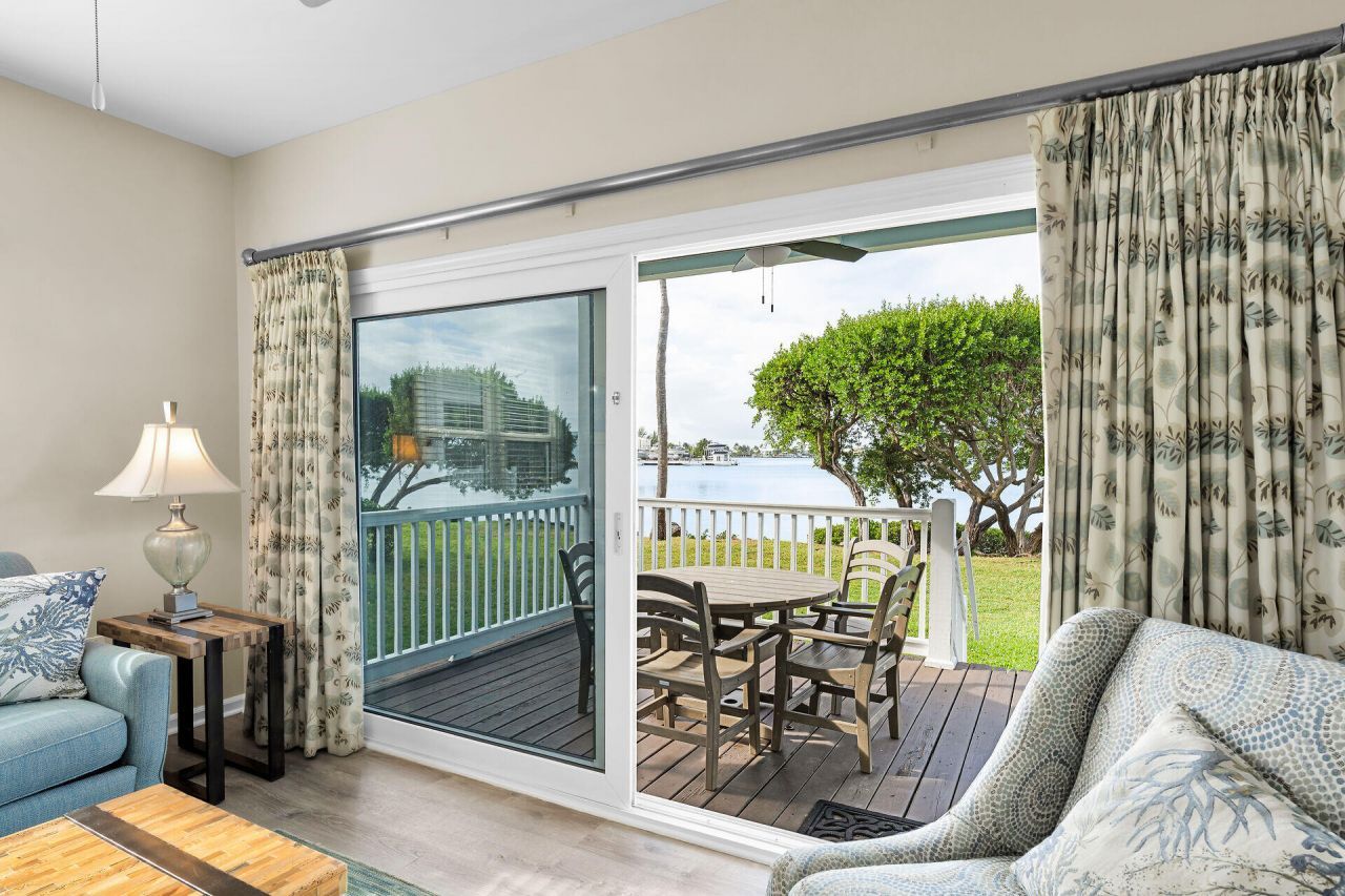 5029 Sunset Village Drive, Duck, FL 33050 Photo