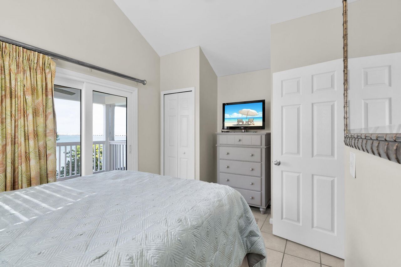 5029 Sunset Village Drive, Duck, FL 33050 Photo