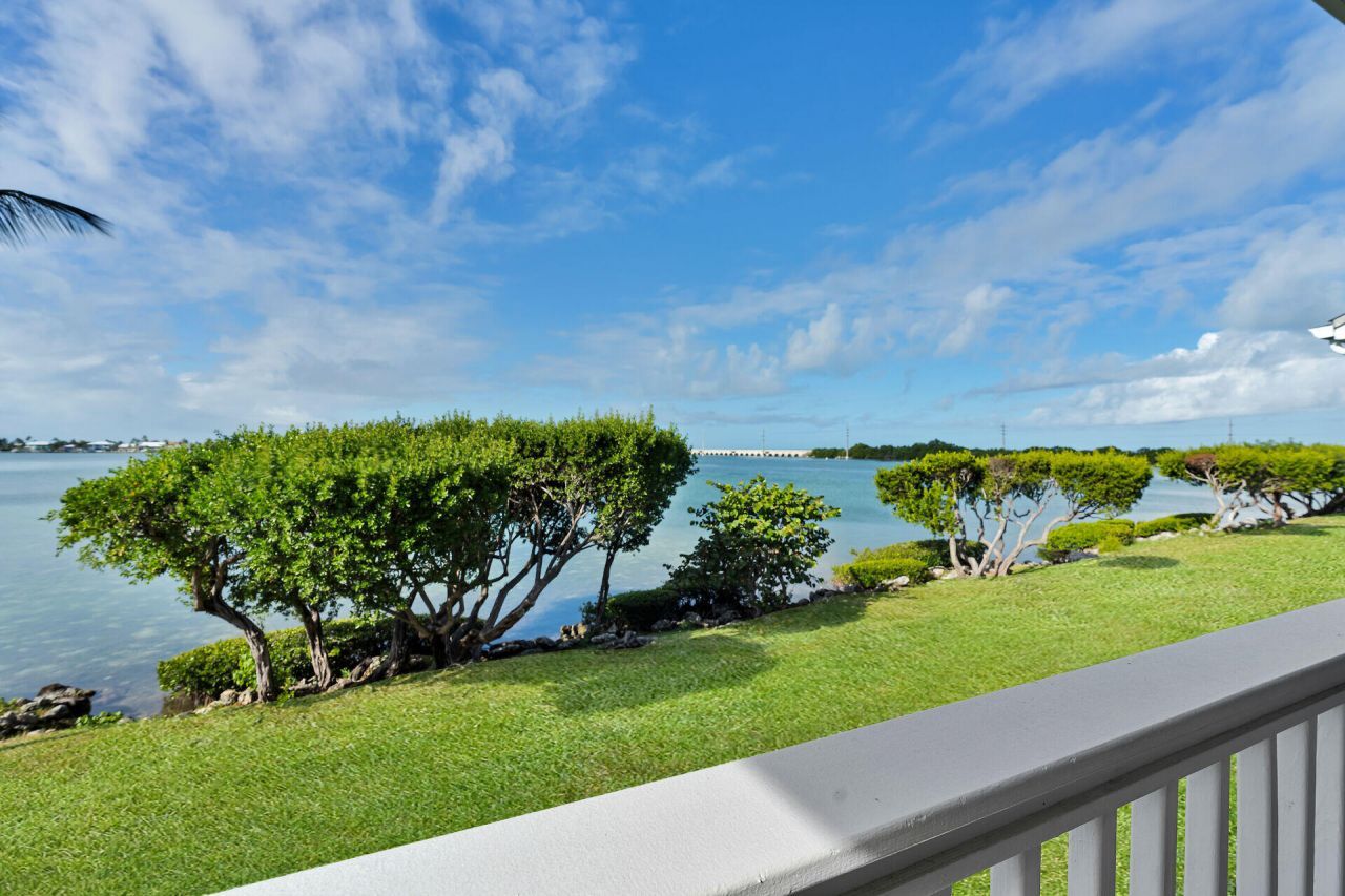 5029 Sunset Village Drive, Duck, FL 33050 Photo