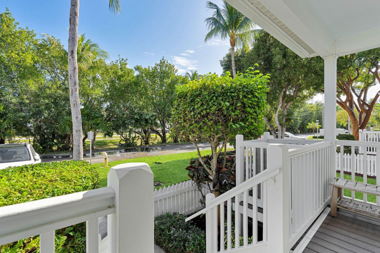 5029 Sunset Village Drive, Duck, FL 33050 Photo