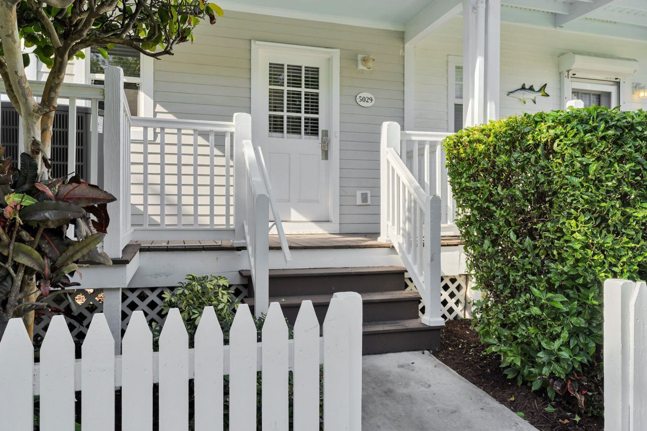 5029 Sunset Village Drive, Duck, FL 33050 Photo