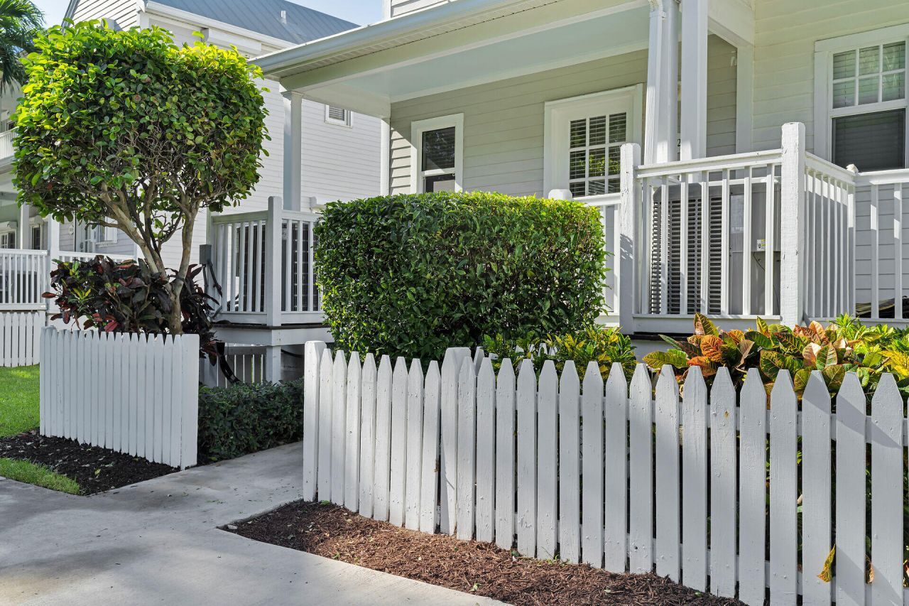 5029 Sunset Village Drive, Duck, FL 33050 Photo